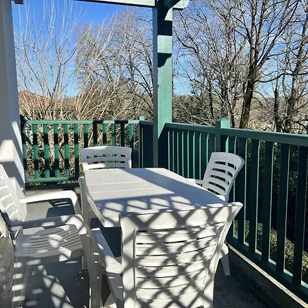 Confort A : T2 Pour 2 Pers., Balcon-terrasse, Cuisine Equipee, Parking, Acces Internet - Fr-1-495-133 Cambo-les-Bains